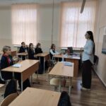 Занятие в Гимназия 10: Психологические аспекты ВИЧ инфицированных